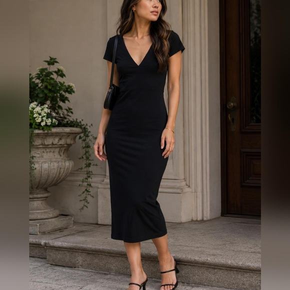 Wilfred Dresses & Skirts - Wilfred Black V-Neck Midi Dress Size S Minimalist Stretch Bodycon Dress